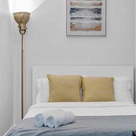 Spadina Modern Suites Toronto Eksteriør billede
