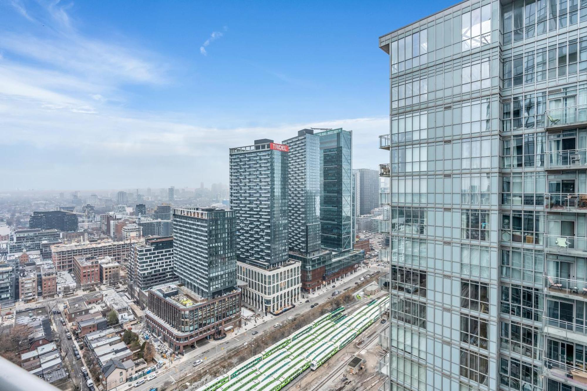 Spadina Modern Suites Toronto Eksteriør billede
